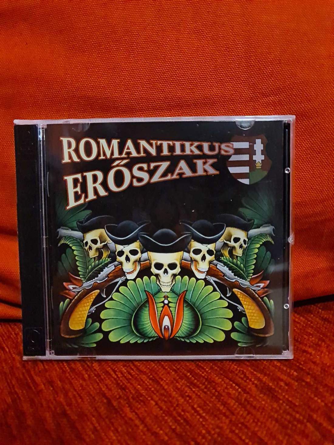 ROMANTIKUS ERŐSZAK - KEMÉNYMAG CD+DVD