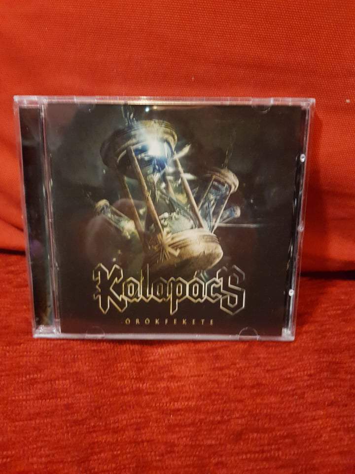 KALAPÁCS - ÖRÖKFEKETE CD