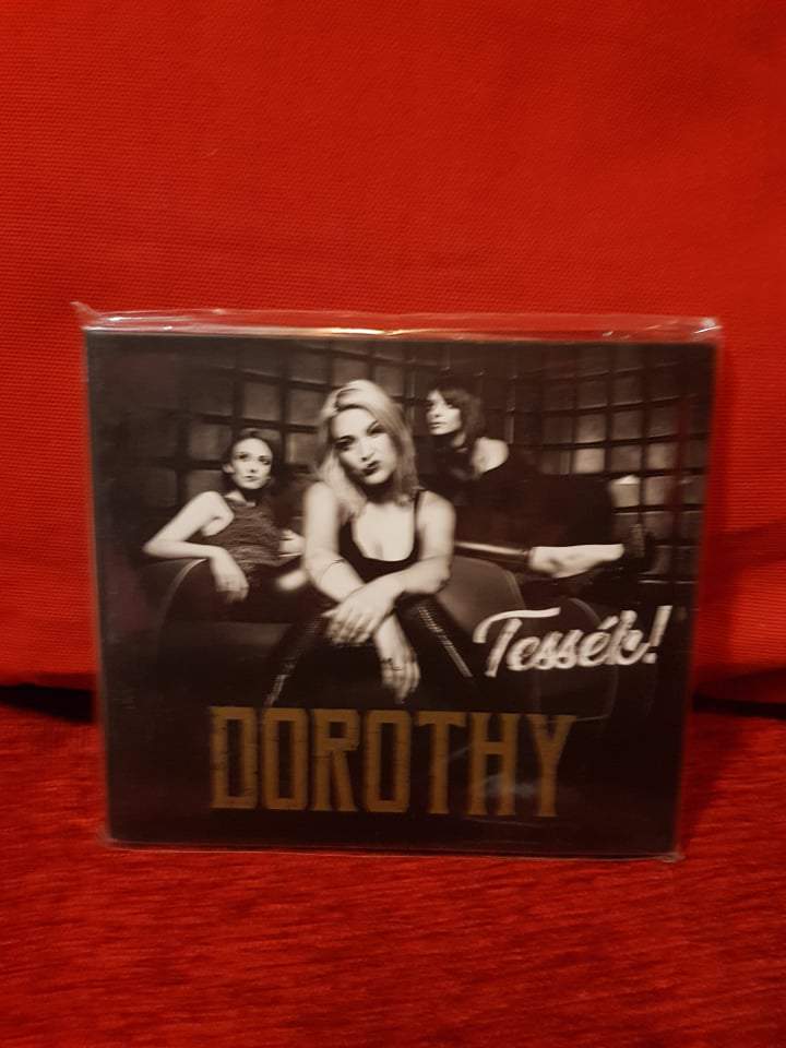 DOROTHY - TESSÉK! CD
